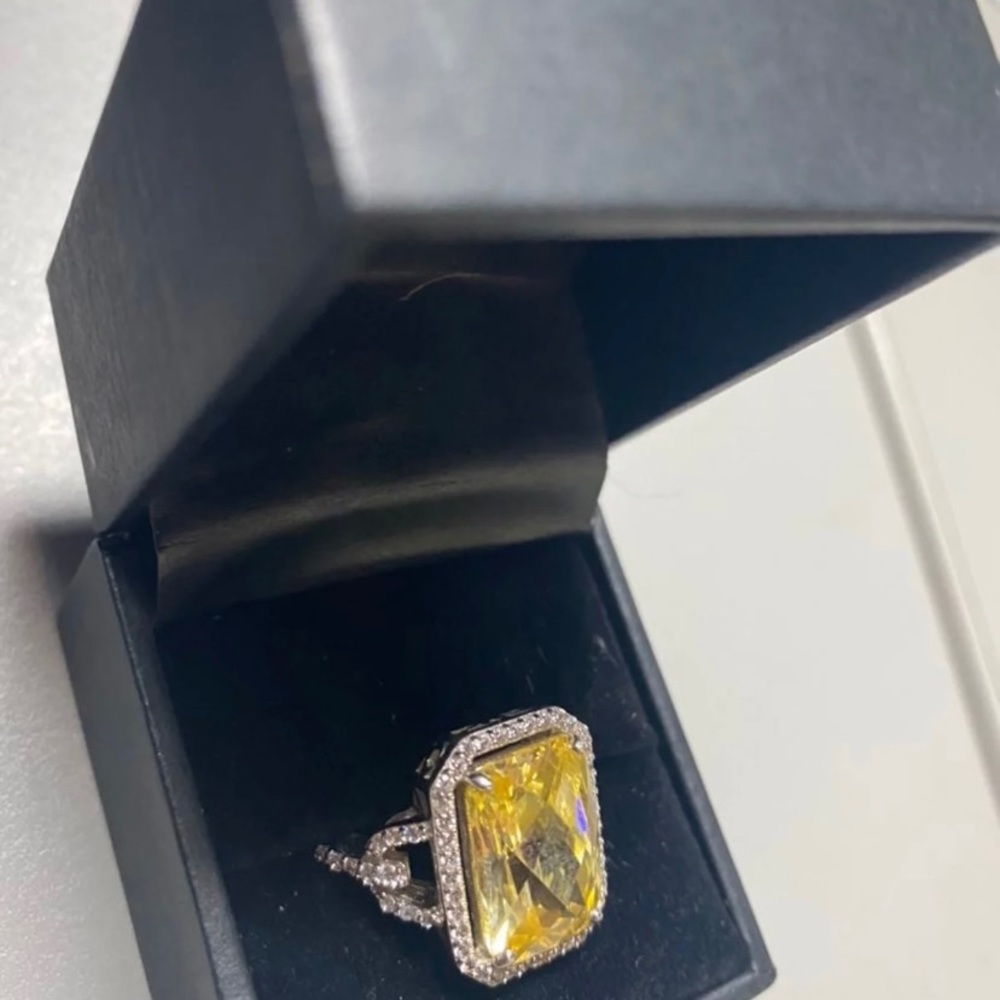 Ross Simons Ring - Picture 3 of 9